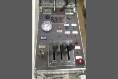 The turntable control console has a clean design with easy to find and read instruments. The ladder controls are direct hydraulic, requiring no manual overrides. The turntable control console has a clean design with easy to find and read instruments. The ladder controls are direct hydraulic, requiring no manual overrides.
