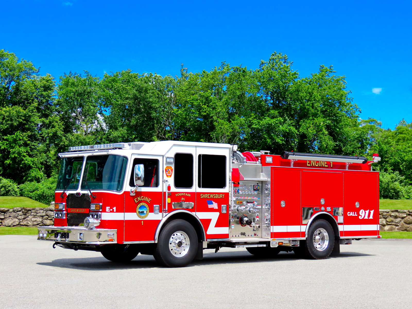 New KME Predator XMFD 100 Pumper Fire Truck  Delivered to 