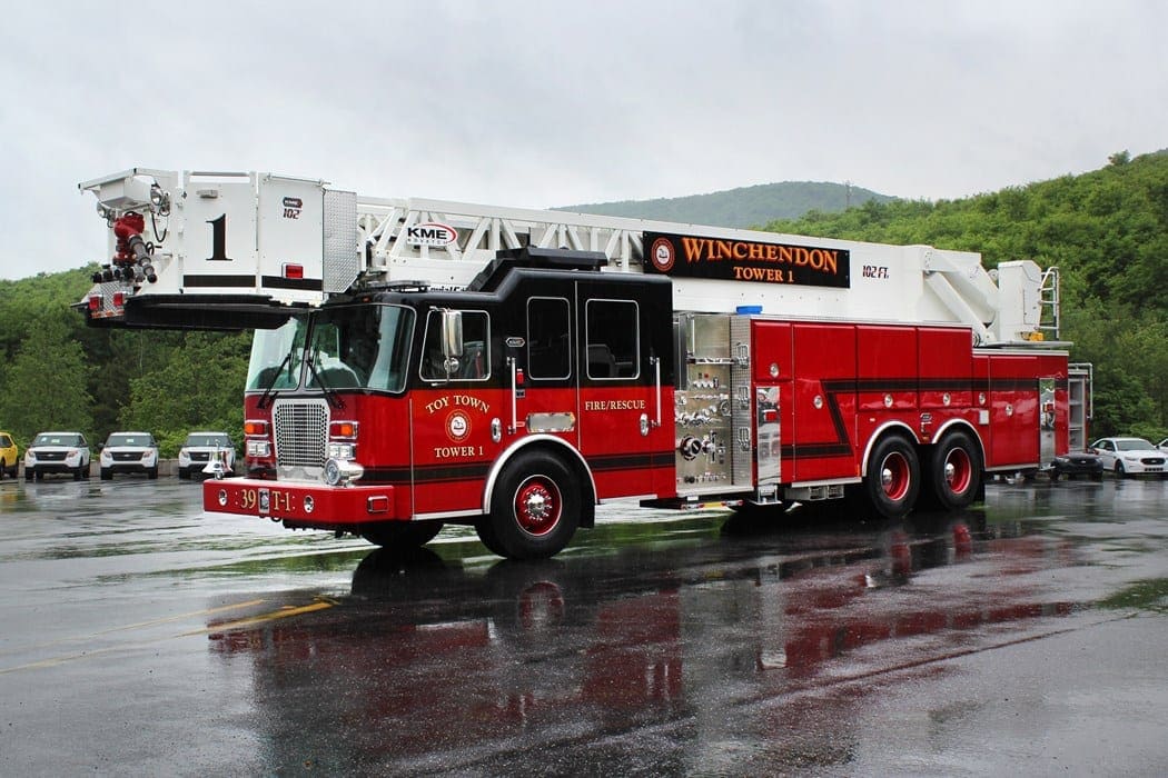 9456-WInchendon,-MA-rearmount-platform