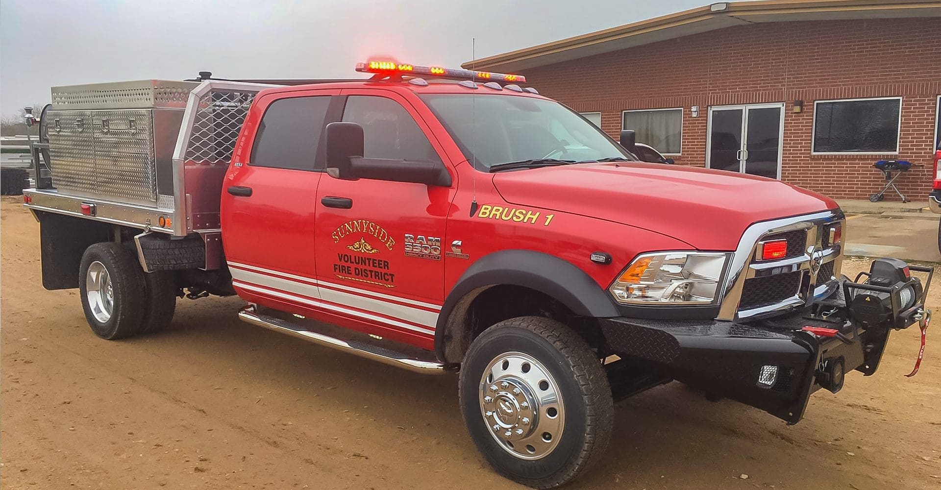 Brush fire truck