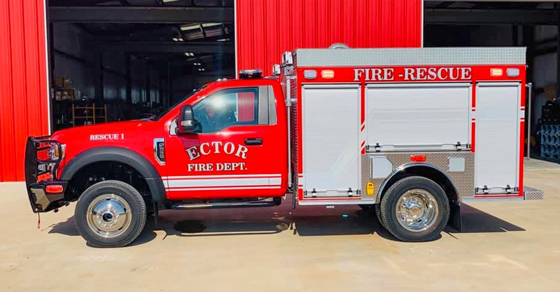 Quick Attack Rescue Pumper Fire Truck dealer